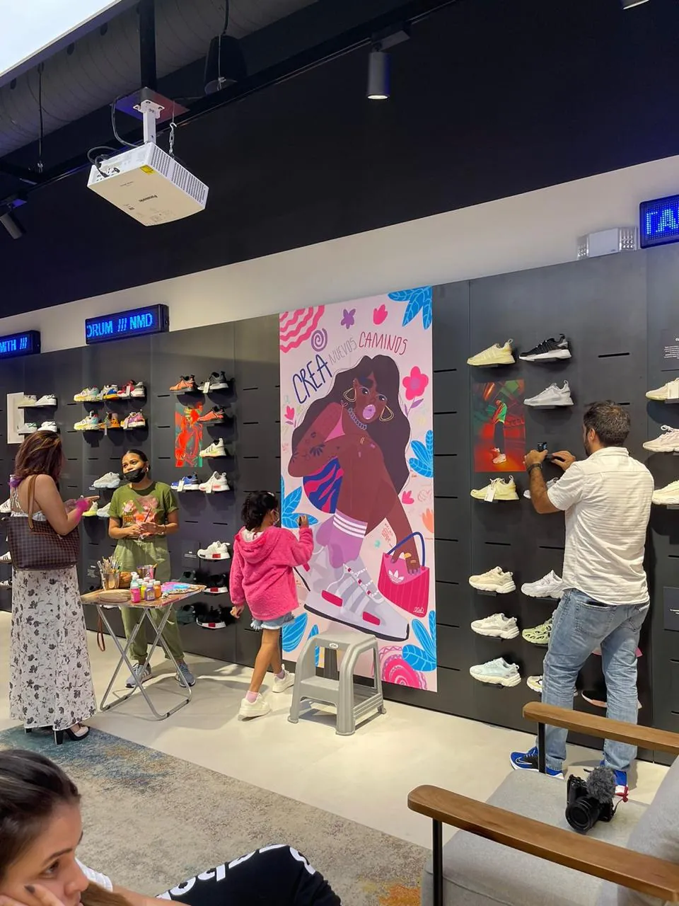 Adidas Originals — CX Retail · Panamá
